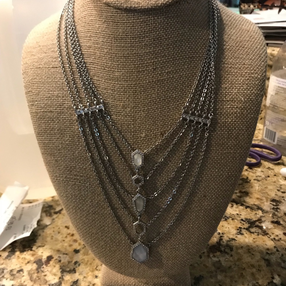 Chloe and Isabel modern mosaic necklace